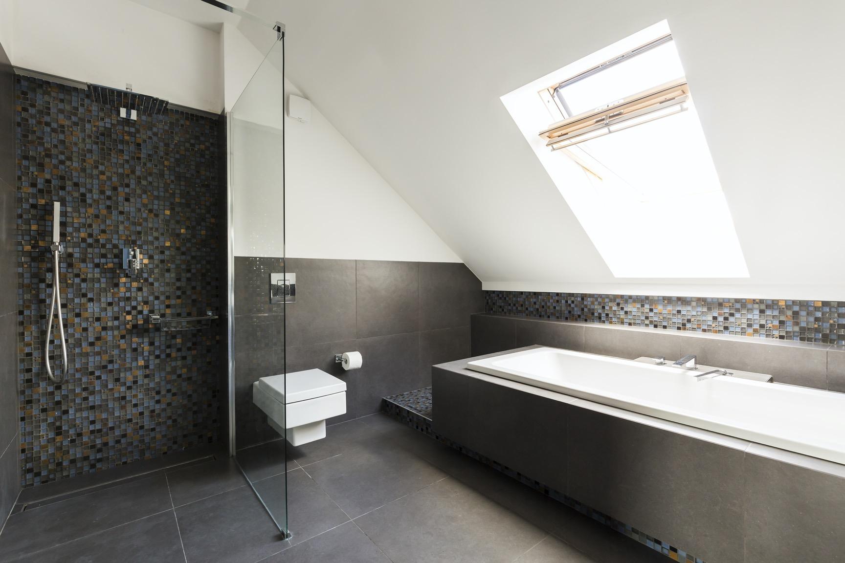 Salle de bain dans le grenier Salle de bain dans le grenier