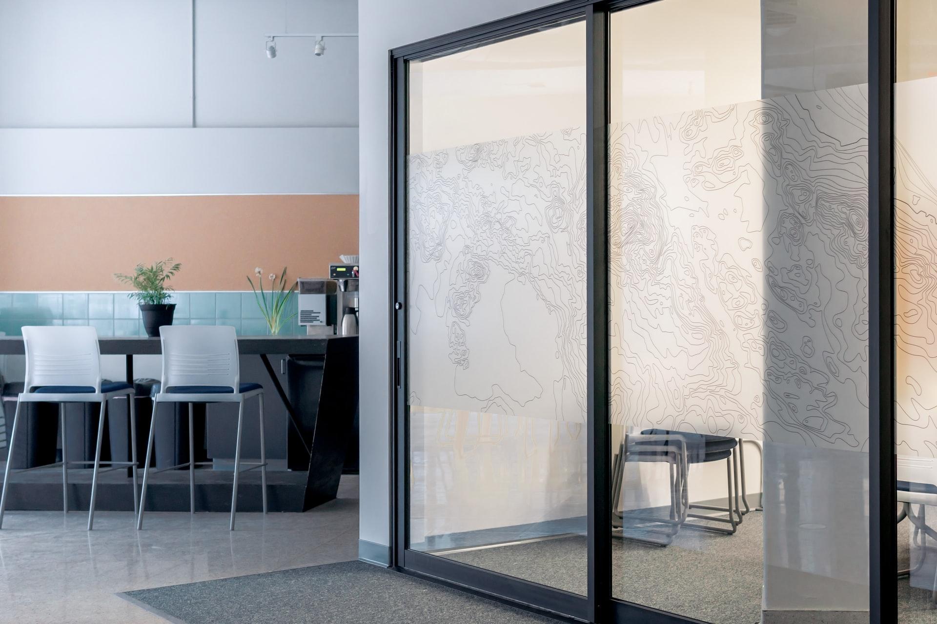 porte coulissante-renovation-construction-suisse-artizy